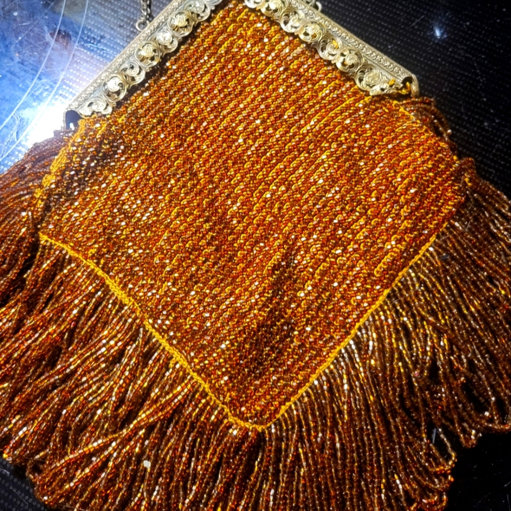 1920s Whiting Davis beaded flapper era Purse.